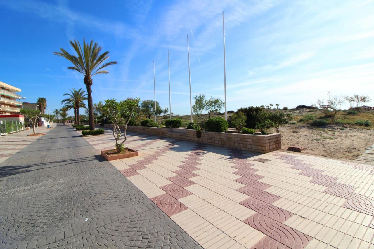 Global Properties, Apartamento Con Terraza Y Piscina A Un Paso De La Playa Canet d'En Berenguer Bagian luar foto