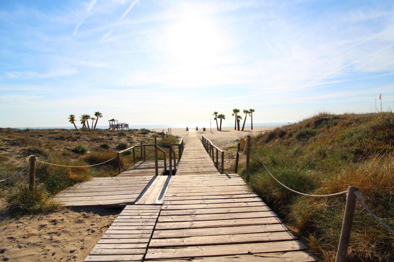 Global Properties, Apartamento Con Terraza Y Piscina A Un Paso De La Playa Canet d'En Berenguer Bagian luar foto