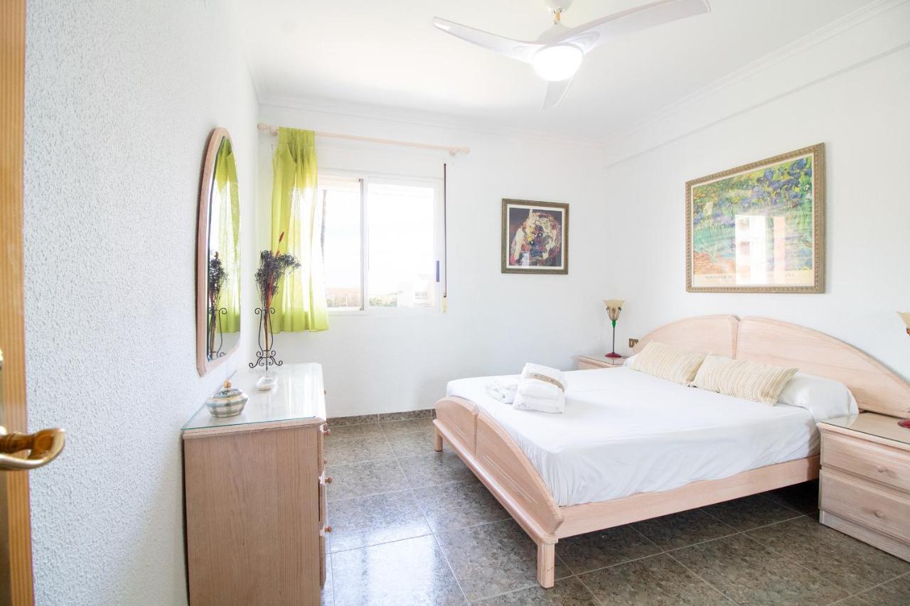Global Properties, Apartamento Con Terraza Y Piscina A Un Paso De La Playa Canet d'En Berenguer Bagian luar foto