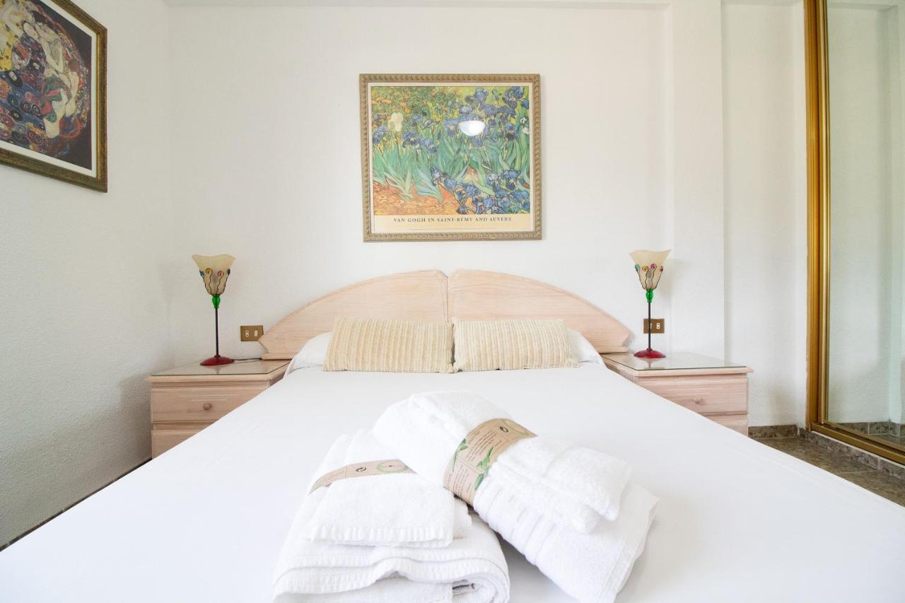 Global Properties, Apartamento Con Terraza Y Piscina A Un Paso De La Playa Canet d'En Berenguer Bagian luar foto