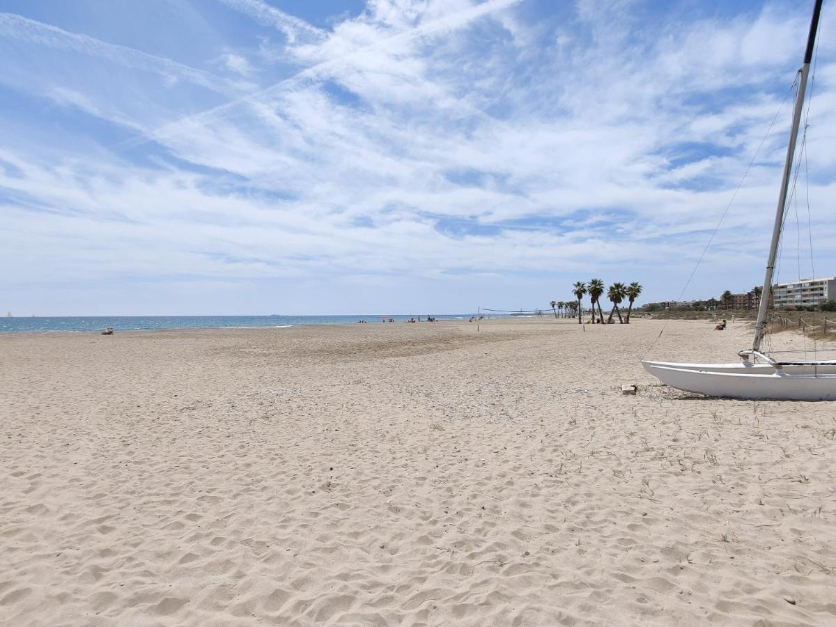 Global Properties, Apartamento Con Terraza Y Piscina A Un Paso De La Playa Canet d'En Berenguer Bagian luar foto