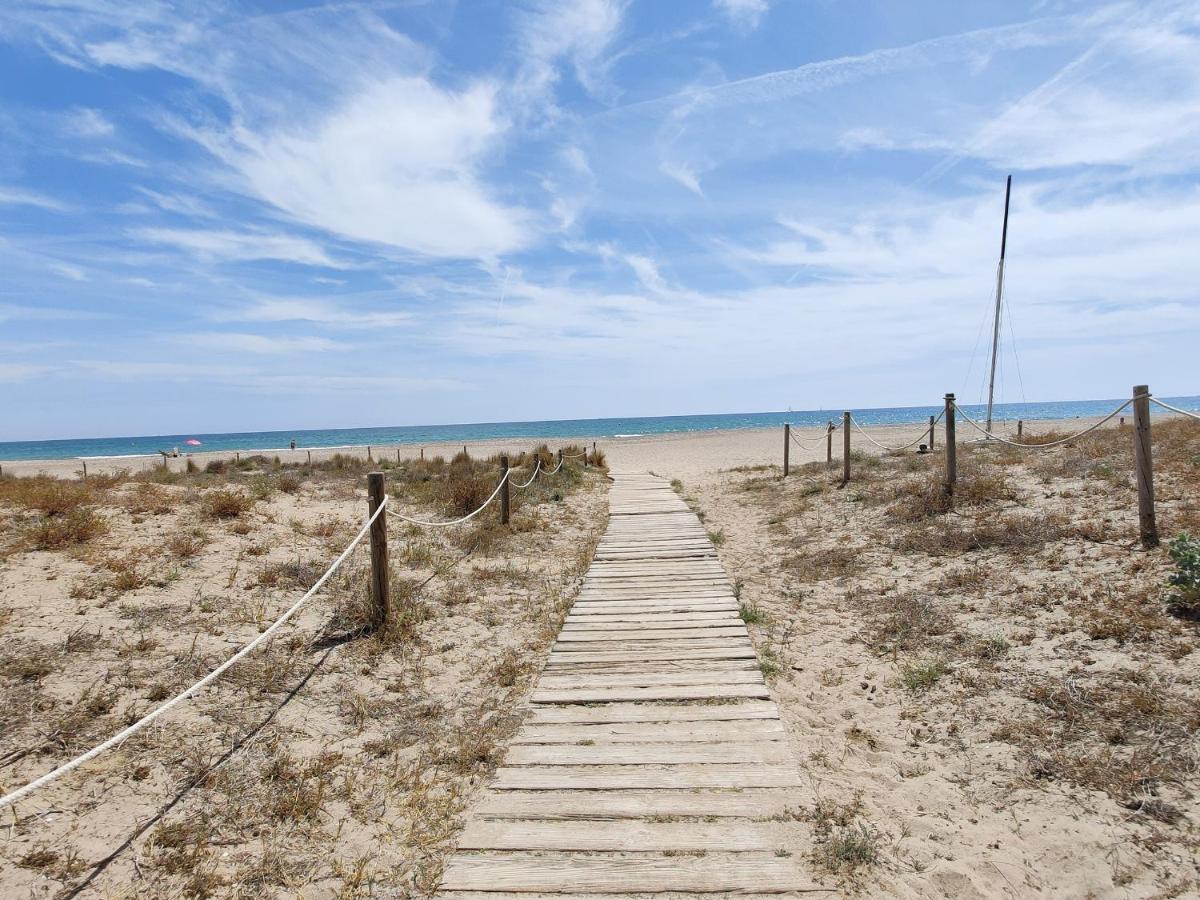 Global Properties, Apartamento Con Terraza Y Piscina A Un Paso De La Playa Canet d'En Berenguer Bagian luar foto